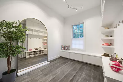 2114 Wroxton Road, Houston, TX 77005 - Photo 12