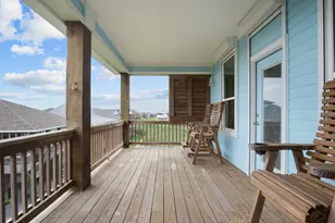 810 4th St, Port Bolivar, TX 77650 - Photo 36