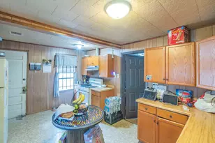 1009 Wainwright St, Houston, TX 77022 - Photo 8