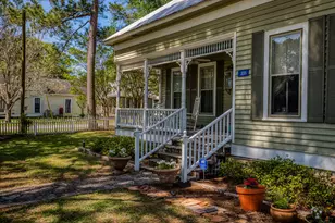235 Hickory St, New Ulm, TX 78950 - Photo 1