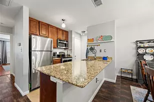 5343 Richmond Ave, Houston, TX 77056 - Photo 1