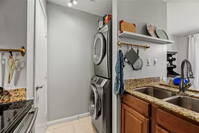 5343 Richmond Avenue #30, Houston, TX 77056 - Photo 4