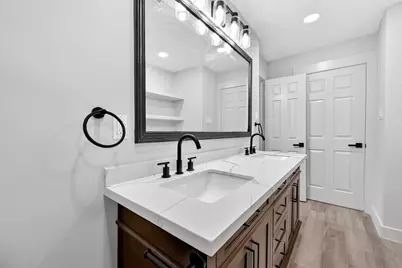 5326 Dewberry Street, Houston, TX 77021 - Photo 34