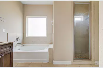 406 Elm Lake Drive, Houston, TX 77336 - Photo 20