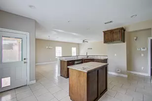 406 Elm Lake Dr, Houston, TX 77336 - Photo 16