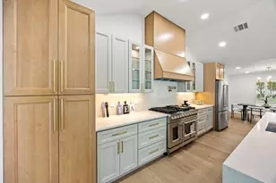 6143 Ella Lee Ln, Houston, TX 77057 - Photo 10