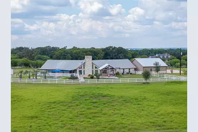 2644 Linda Ln, Brenham, TX 77833 - Photo 2