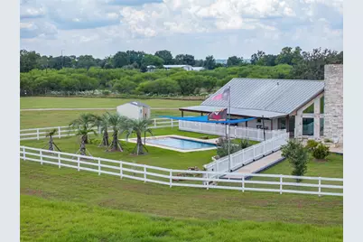 2644 Linda Ln, Brenham, TX 77833 - Photo 8