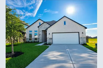 2825 Golden Isle Drive, Texas City, TX 77568 - Photo 1