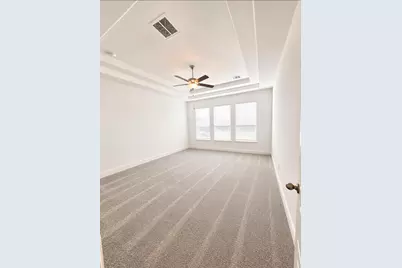 2825 Golden Isle Drive, Texas City, TX 77568 - Photo 12