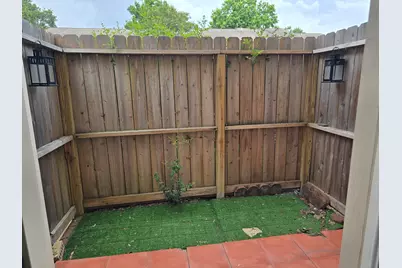 7575 Cambridge Street #704, Houston, TX 77054 - Photo 10