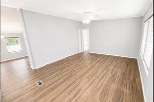 33114 McKinley Cir, Magnolia, TX 77354 - Photo 4