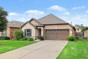 1136 Littleton Ct, Conroe, TX 77304 - Photo 2