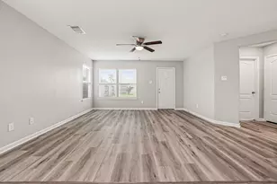 1136 Littleton Ct, Conroe, TX 77304 - Photo 8
