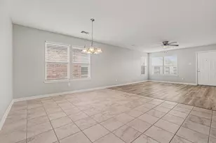 1136 Littleton Ct, Conroe, TX 77304 - Photo 4