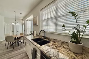 2 Twin Feather Pl, The Woodlands, TX 77381 - Photo 24
