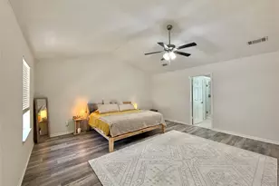 2 Twin Feather Pl, The Woodlands, TX 77381 - Photo 30