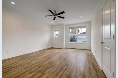 2133 Naomi Street #A, Houston, TX 77054 - Photo 6