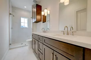 2133 Naomi St, Houston, TX 77054 - Photo 8