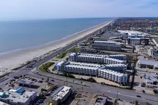 6102 Seawall Blvd, Galveston, TX 77551 - Photo 38