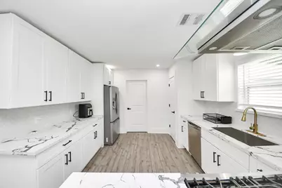 7003 Darien Street, Houston, TX 77028 - Photo 18