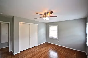 5237 Maple St, Bellaire, TX 77401 - Photo 12