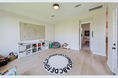 26951 Longwood Ledge Drive, The Woodlands, TX 77389 - Photo 16