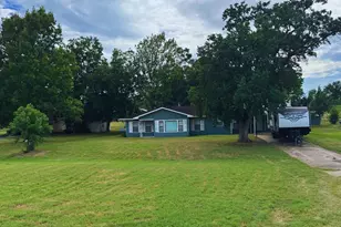 8081 Ernst Pkwy, Industry, TX 78944 - Photo 14