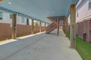 2311 67th St, Galveston, TX 77551 - Photo 36