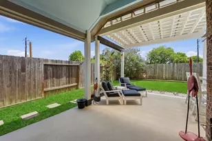 4310 Bearberry Ave, Baytown, TX 77521 - Photo 32