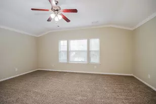 9410 Mustang Park Ct, Humble, TX 77396 - Photo 8