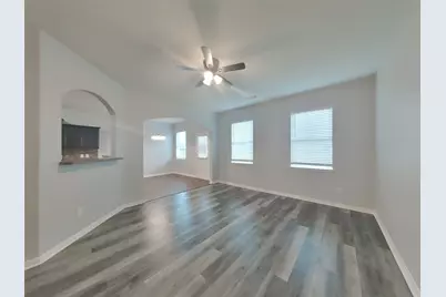 17142 Common Point Drive, Houston, TX 77090 - Photo 2