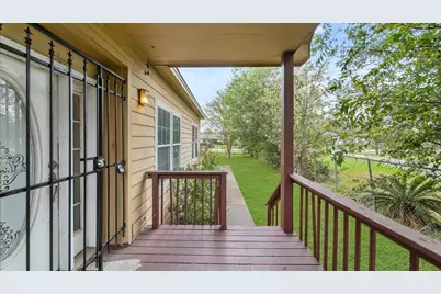 4819 Mallow Street, Houston, TX 77033 - Photo 34