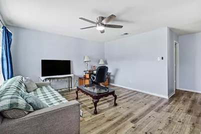 5323 Cilantro Lane, Baytown, TX 77521 - Photo 20