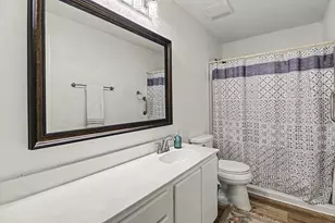 5323 Cilantro Ln, Baytown, TX 77521 - Photo 14