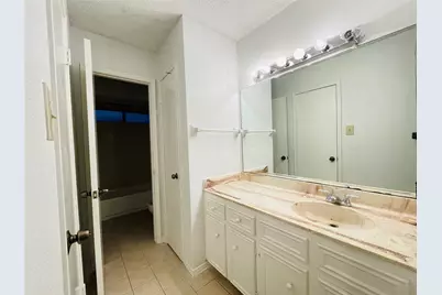 13892 Hollowgreen Drive #82/805, Houston, TX 77082 - Photo 12