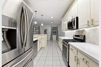 78 N Camellia Grove Circle, The Woodlands, TX 77382 - Photo 12