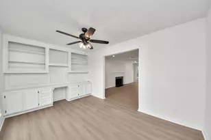 15047 Tramore Dr, Houston, TX 77083 - Photo 18