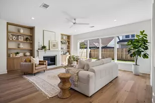 1348 Althea Dr, Houston, TX 77018 - Photo 2