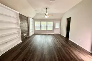 10646 Chestnut Path Way, Tomball, TX 77375 - Photo 4