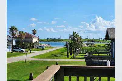 1206 Middle Drive W, Freeport, TX 77541 - Photo 2