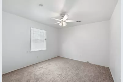 4018 Darlinghurst Drive, Houston, TX 77045 - Photo 18