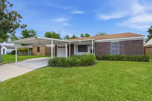 4018 Darlinghurst Dr, Houston, TX 77045 - Photo 2