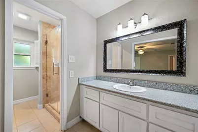 12050 Sela Lane, Houston, TX 77072 - Photo 18