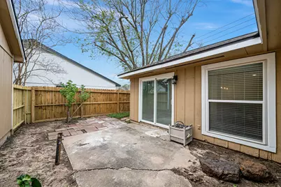 12050 Sela Lane, Houston, TX 77072 - Photo 24