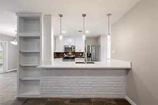 12050 Sela Ln, Houston, TX 77072 - Photo 10