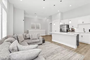 7707 Nasser Ln, Houston, TX 77055 - Photo 10