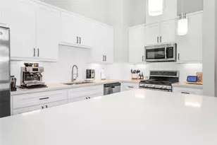7707 Nasser Ln, Houston, TX 77055 - Photo 14