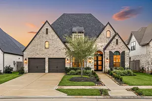 9010 Bayou Spring Ct, Missouri City, TX 77459 - Photo 2