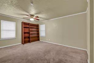 115 Southern Oaks Dr, Lake Jackson, TX 77566 - Photo 30